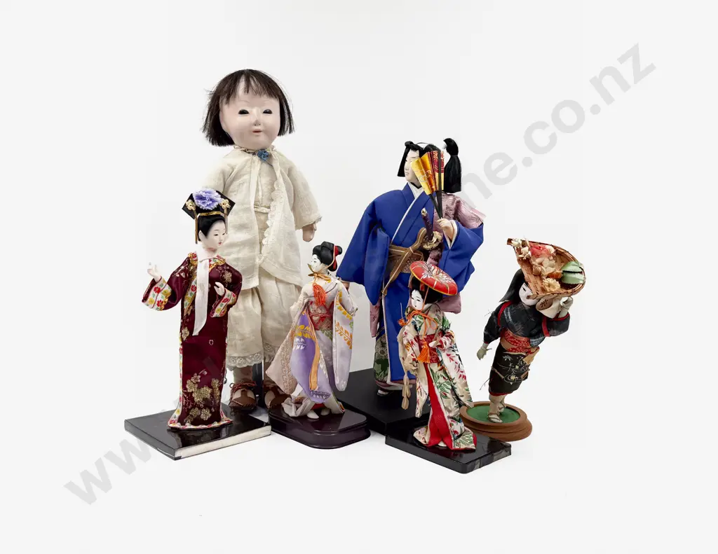 Vintage Japanese Composition Traditional Costume Dolls (6) Image 1++
