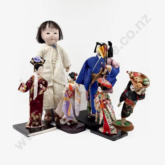 Vintage Japanese Composition Traditional Costume Dolls (6)
