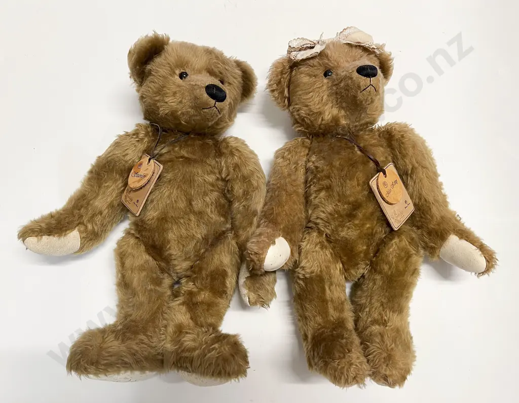 Two Robin Rive Ltd Ed Teddy Bears Image 1++