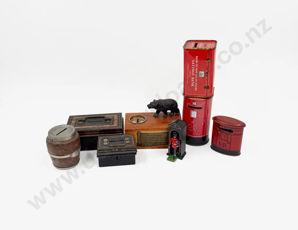 Tin Post Box Money Boxes Other Money Boxes and Metal Soldier Image 1++