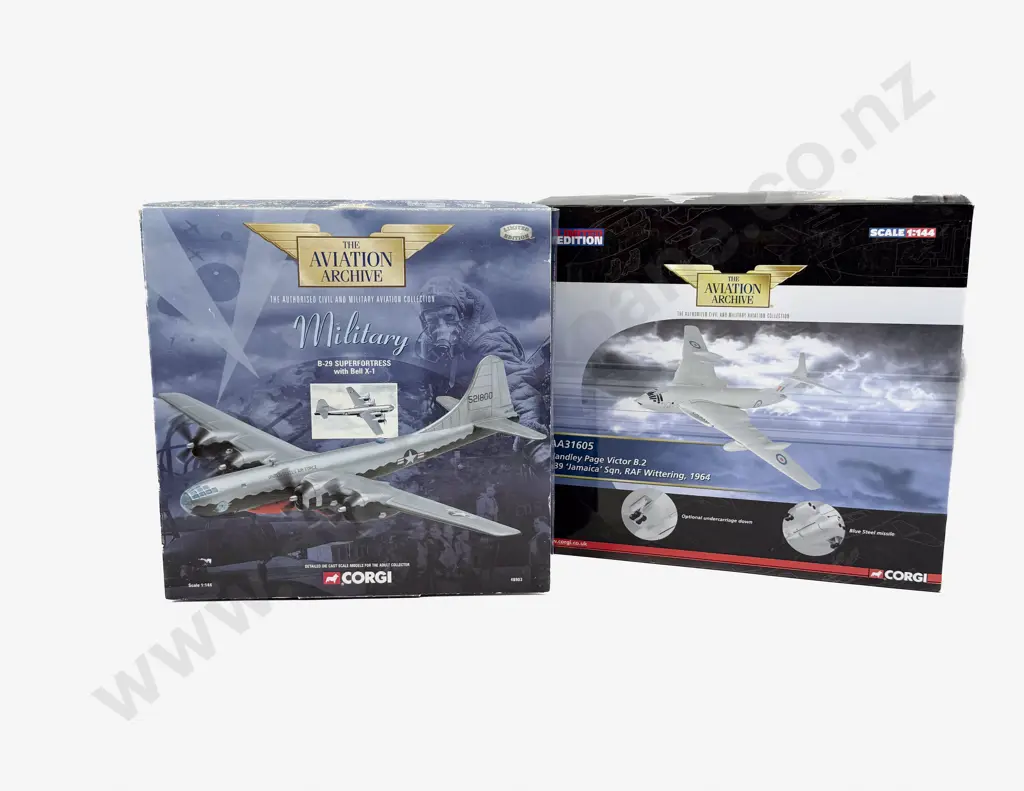 Boxed Two Corgi Aviation Archive Models Image 1++