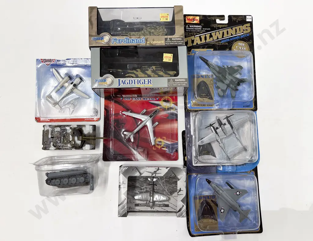 Boxed and Unboxed Ten Various Fighter Craft and Model Vehicles Image 1++