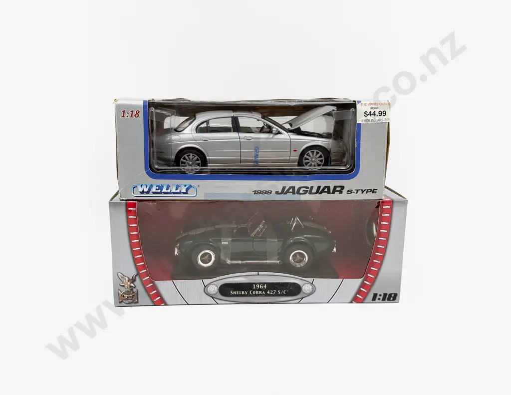 Two Two 1/18 Scale Jaguar and Cobra Models Image 1++
