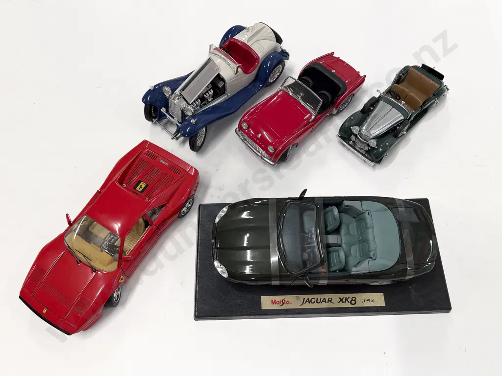 Unboxed Five 1/18 Scale Vintage Vehicle Models Image 1++