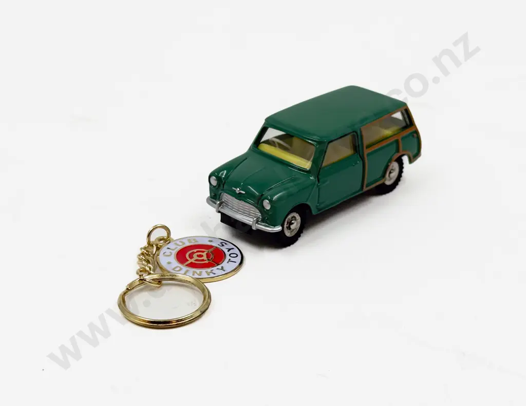 Boxed Dinky Reproduction 197 Morris Mini-Traveller Image 1++