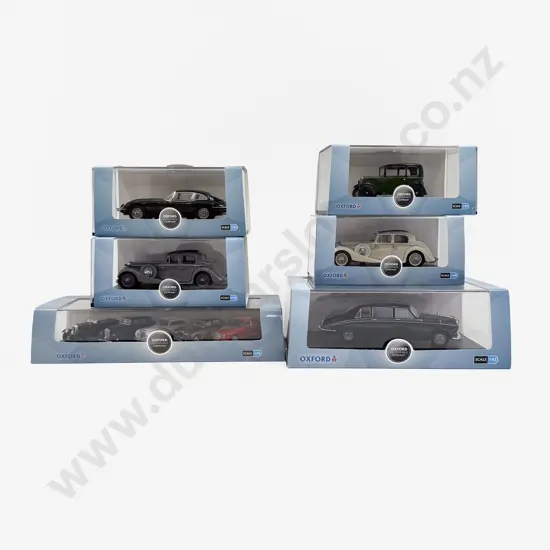 Boxed Oxford Six Models Models and Set