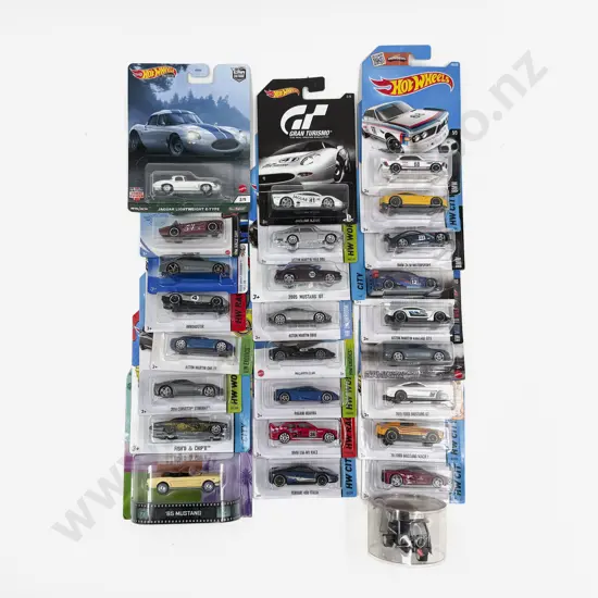 Boxed Hot Wheels Models (24)