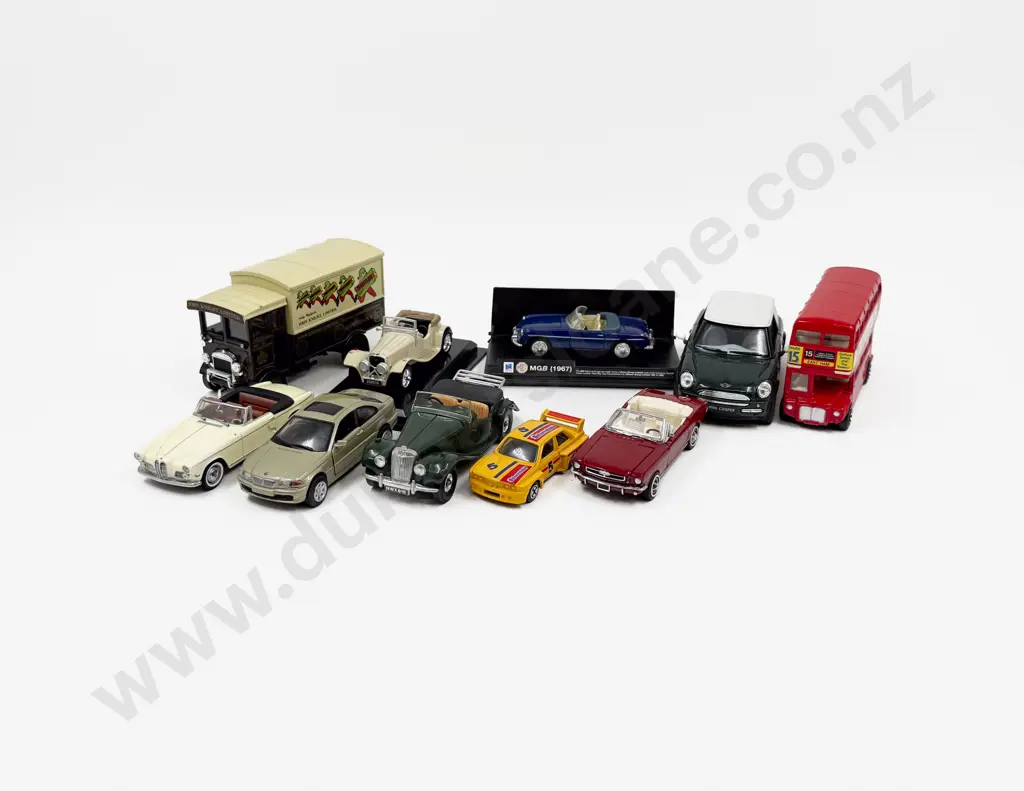 Qty Various Manufacture Unboxed Diecast Vehicles Image 1++
