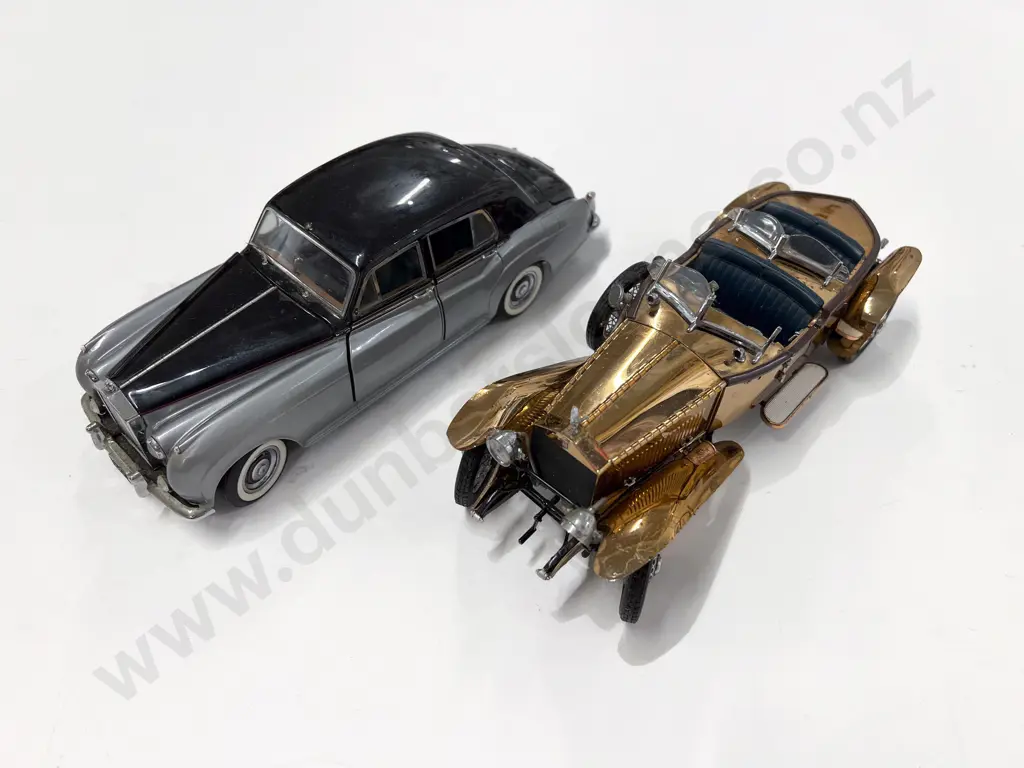 Two Franklin Mint Vehicles (faults) Image 1++
