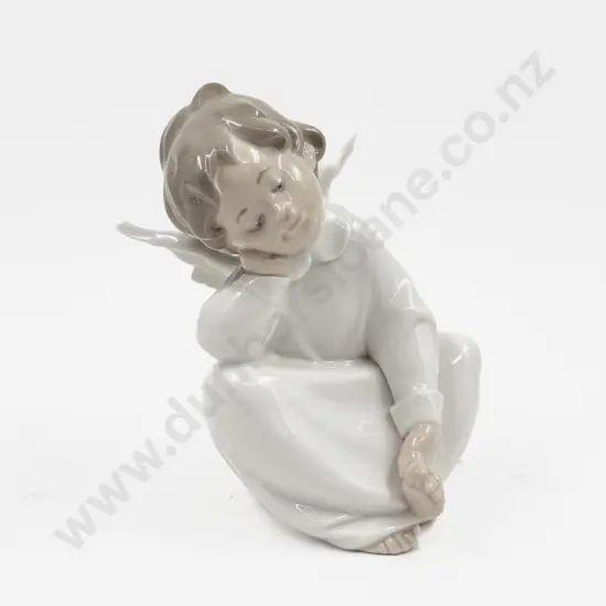 Lladro Seated Angel Figure in Original Box