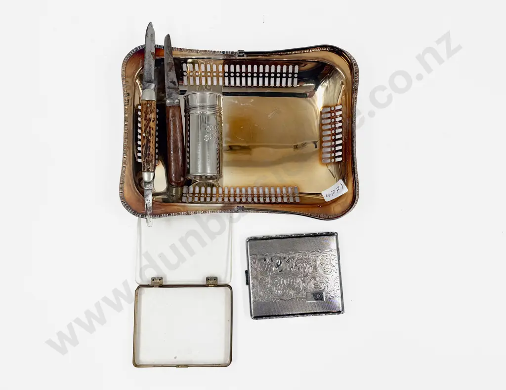 Quantity of Assorted Including Cig. Cases and Pocket Knives etc Image 1++