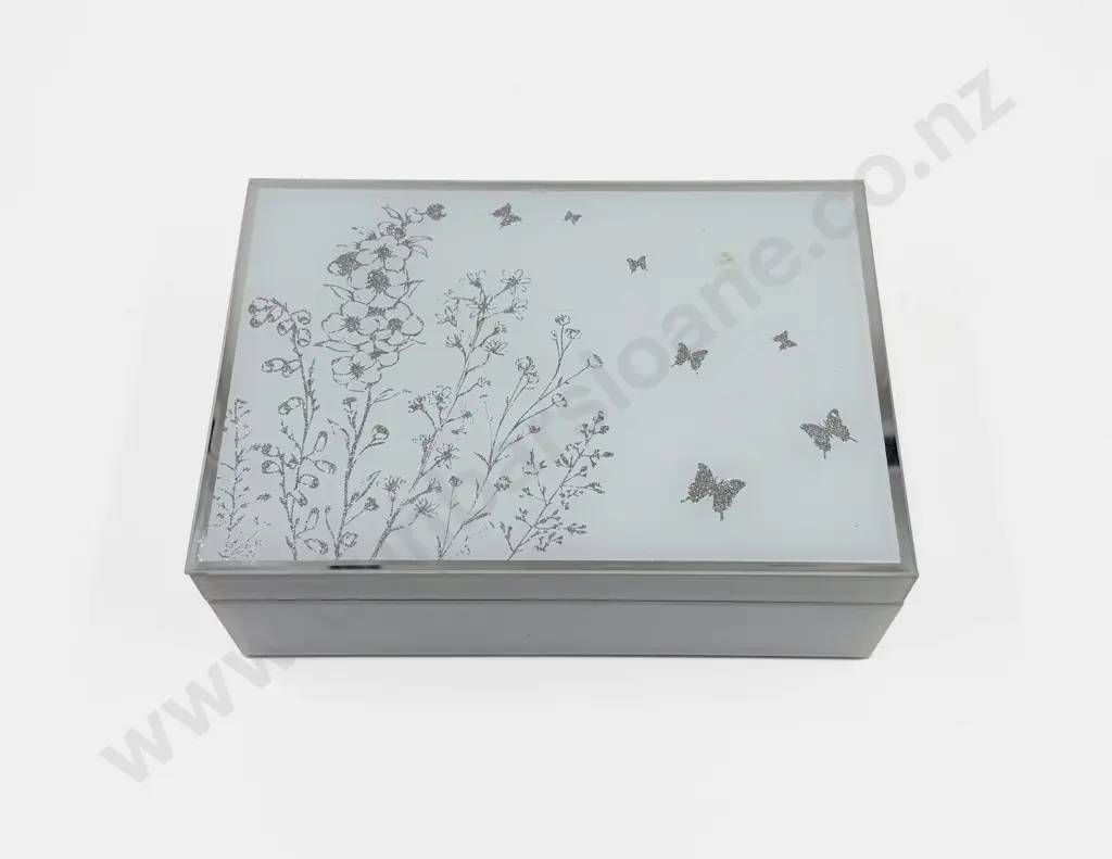 Modern Jewellery Box and Assorted Jewellery Image 1++
