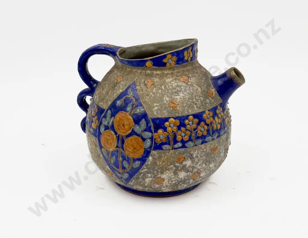 Amphora Jug Image 1++