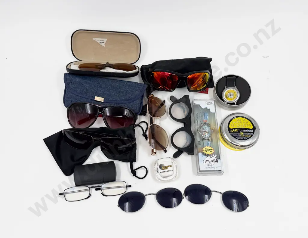 Qty of Assorted including Sun Glasses Image 1++