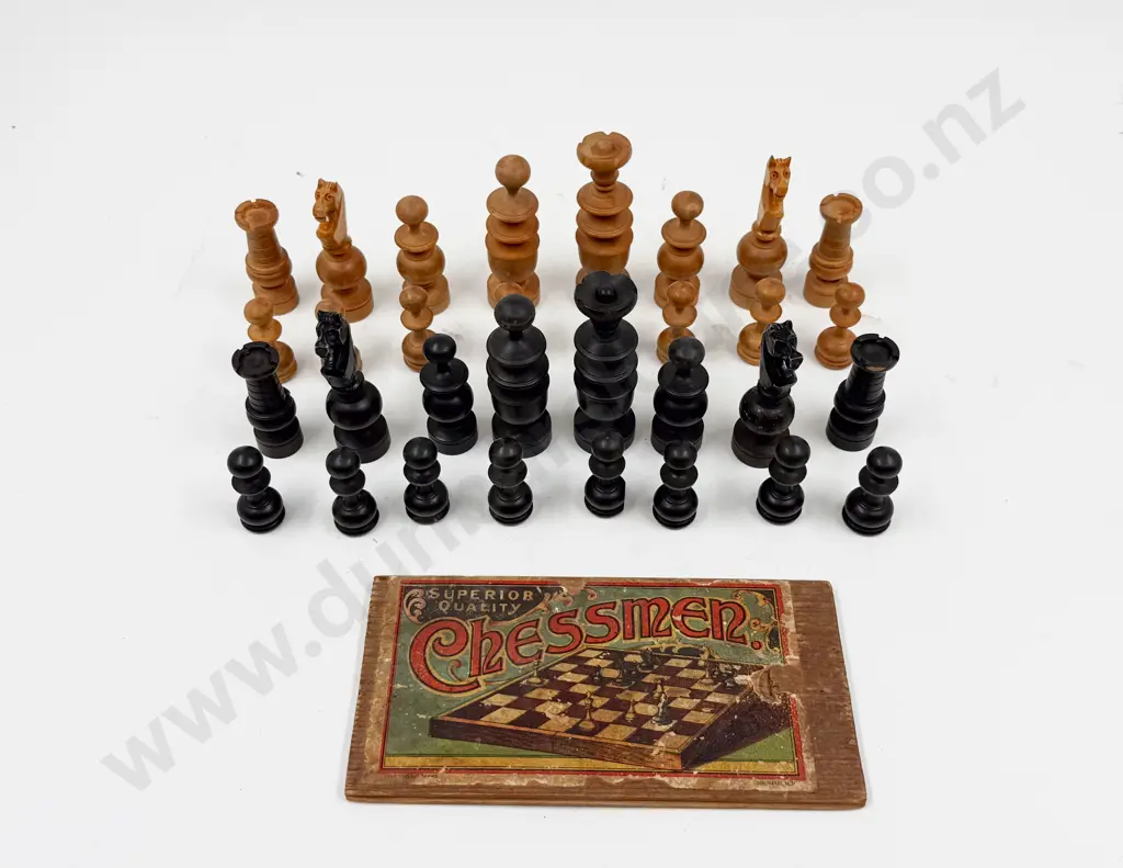 Vintage Chess Set in Box Image 1++