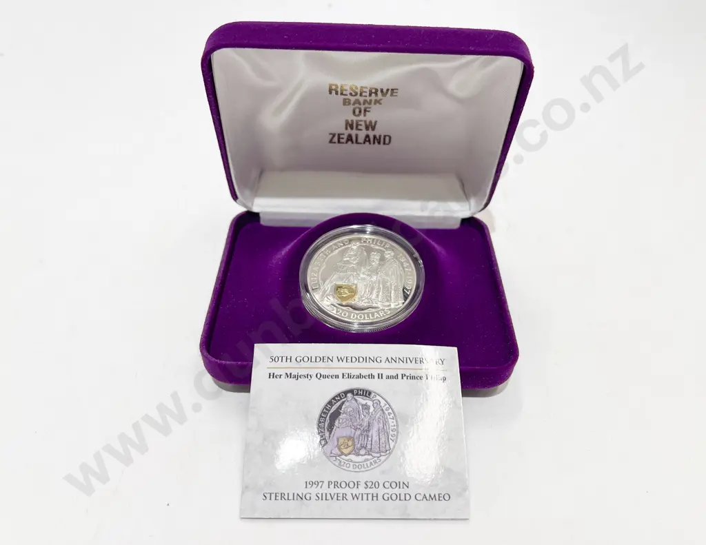 NZ 1997 Silver $20 Proof Coin with Gold Cameo 50th Golden Wedding Image 1++