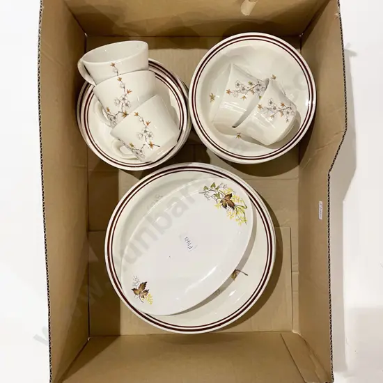 Qty of Assorted Crown Lynn Dinnerware