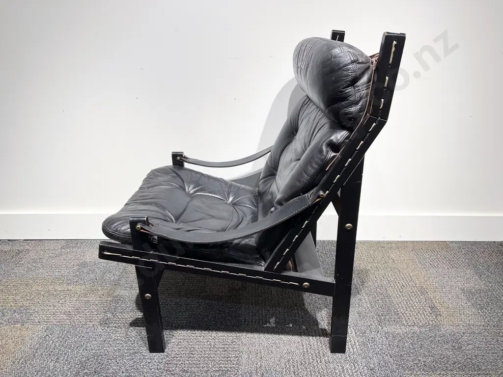 Highback Safari Chair Image 1++