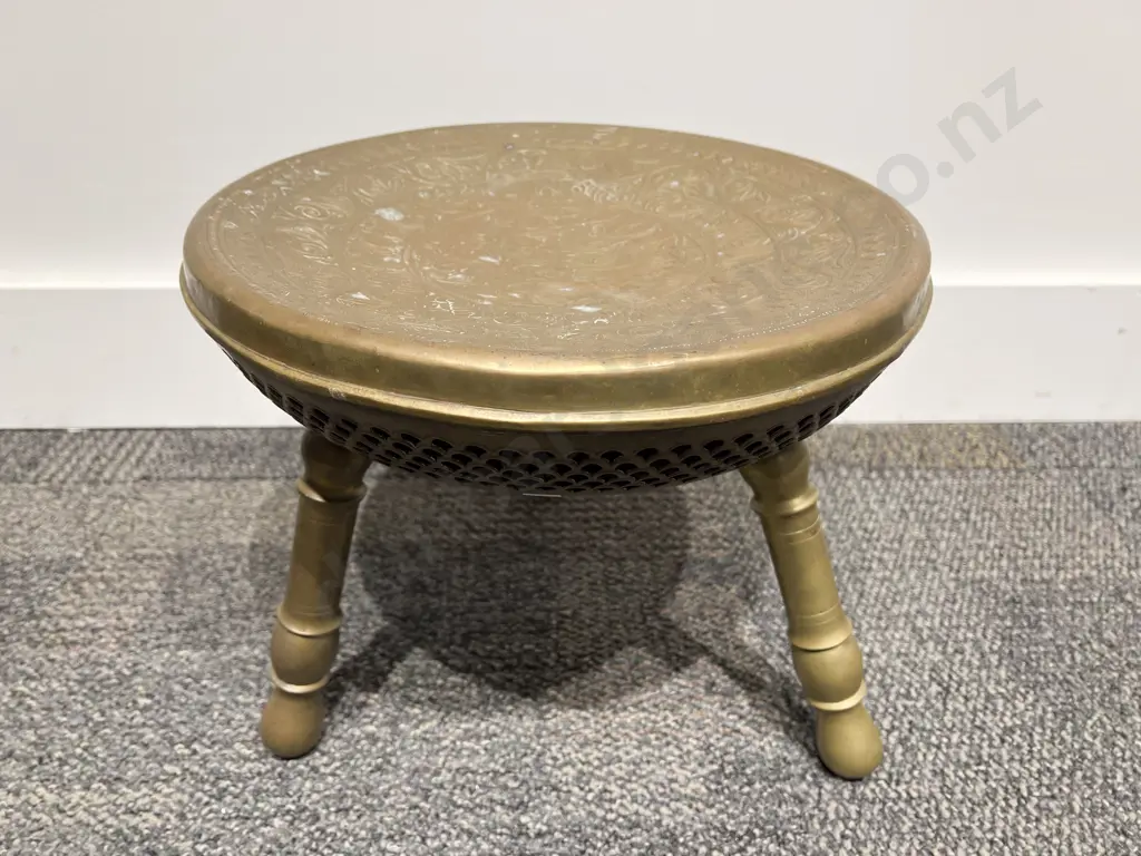 Brass Brazier Stool Image 1++