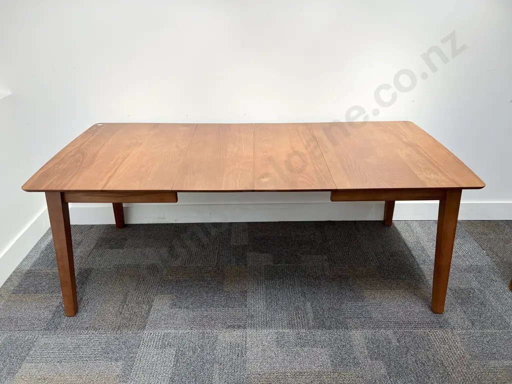 Modern Scandinavian Style Oak Extension Dining Table Image 1++