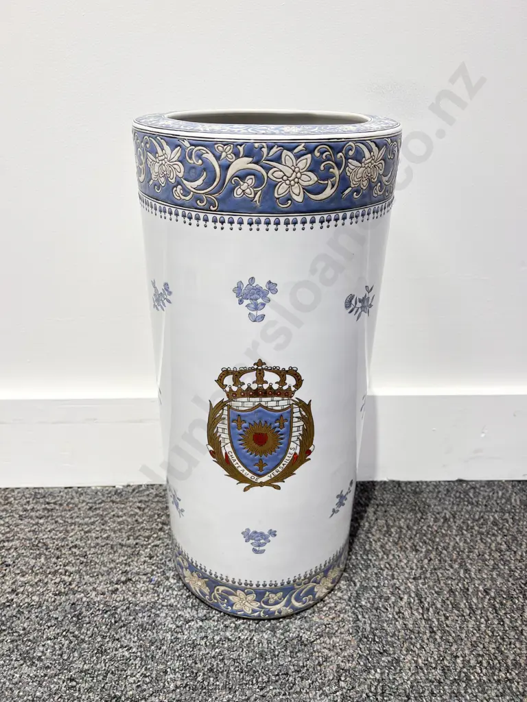 Ceramic Stick Stand Image 1++
