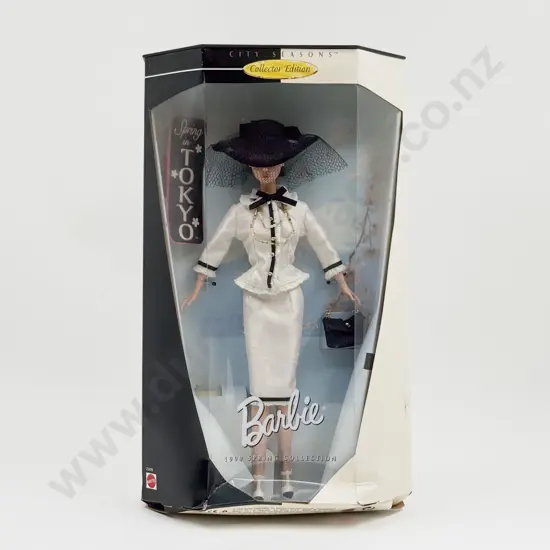 C1998 Spring in Tokyo Barbie City Seasons Collection MIB