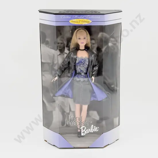 C1999 Trend Forecaster Barbie Clothes Minded Collection MIB