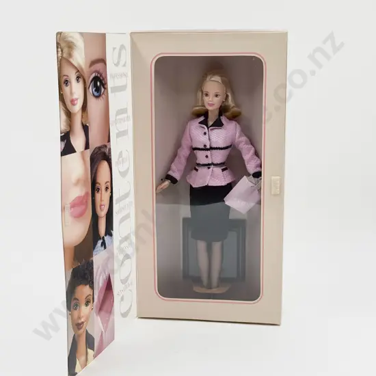 C1998 Barbie Avon Representative Blonde Special Edition MIB