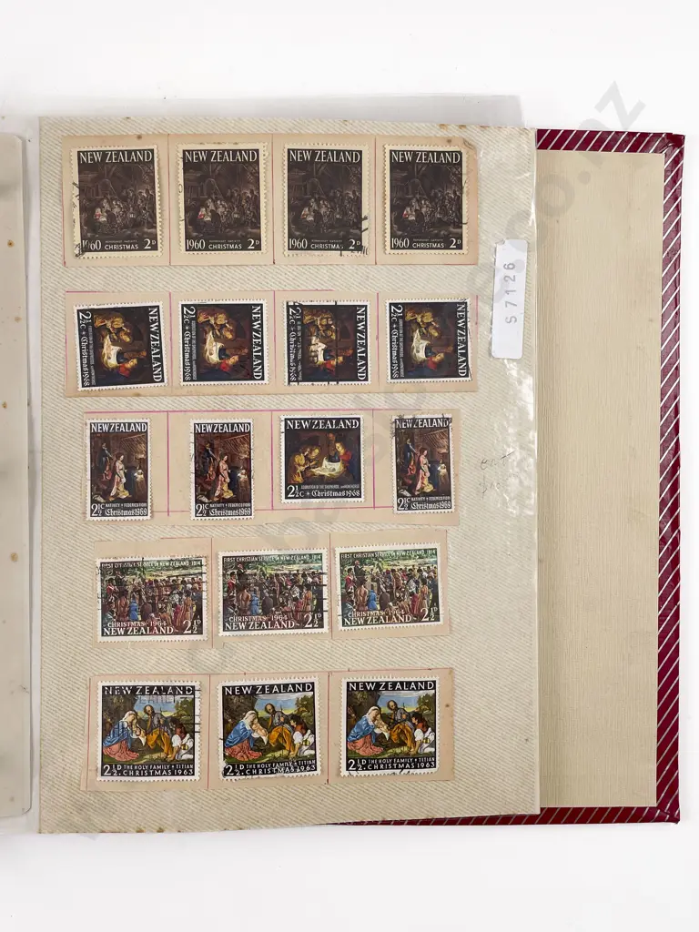 NZ Stamp Album - World Songbirds and Horse Racing Albums & Four World Albums Image 1++