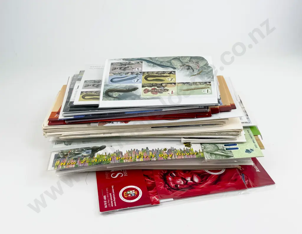NZ FDC's some Miniature Sheets Matching Image 1++
