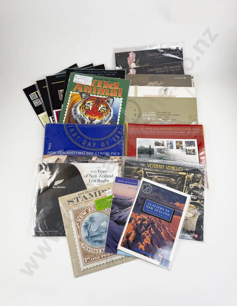 NZ Collectors Stamp Packs and FDC Packs Image 1++
