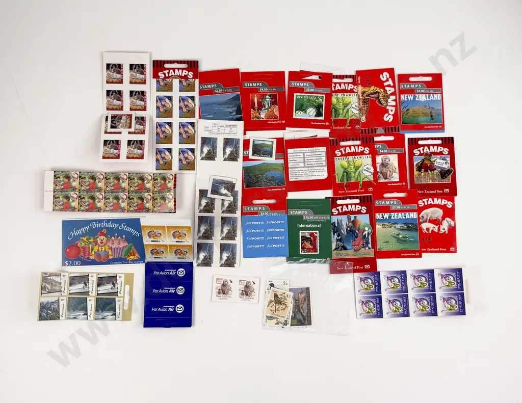 NZ Un-Used $20 $10x2 with $10 $5 $4 $3 $2 $1 Over Stamped Specimens with Stamp Books Image 1++