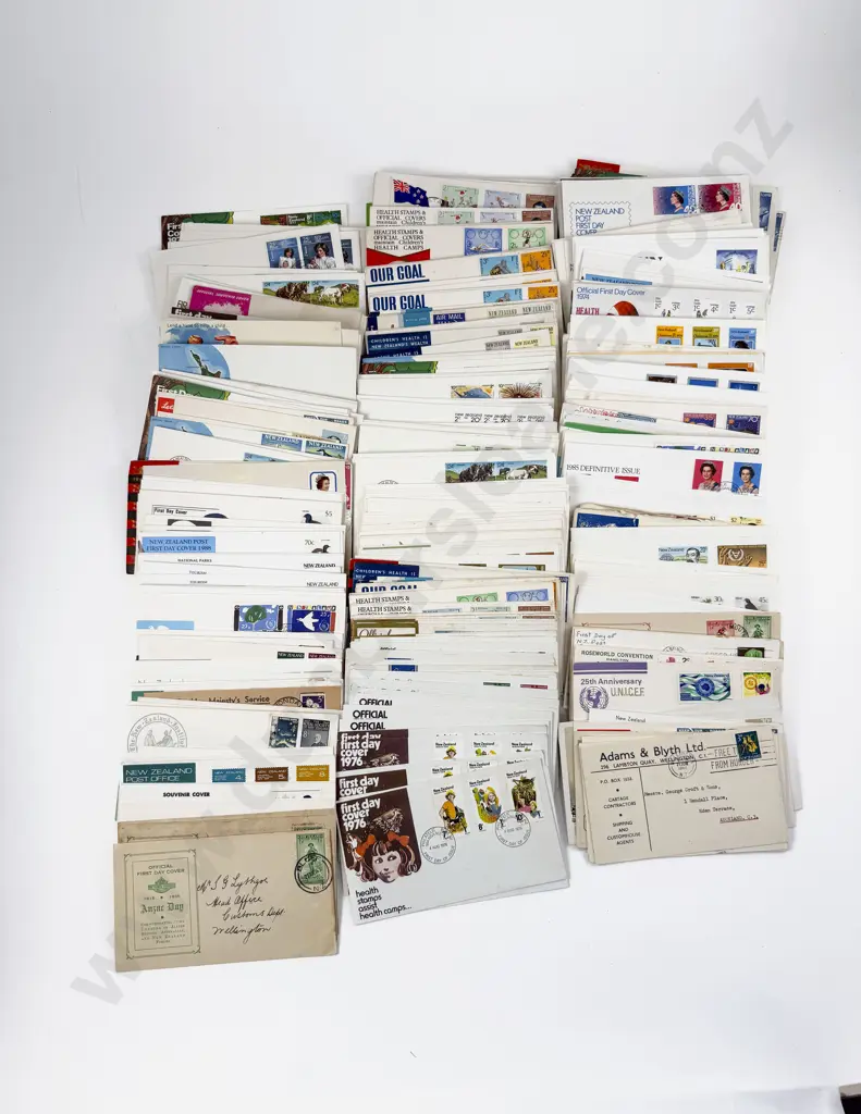 NZ Shoe Carton Qty Early Pre-Decimal and Decimal FDC's Image 1++