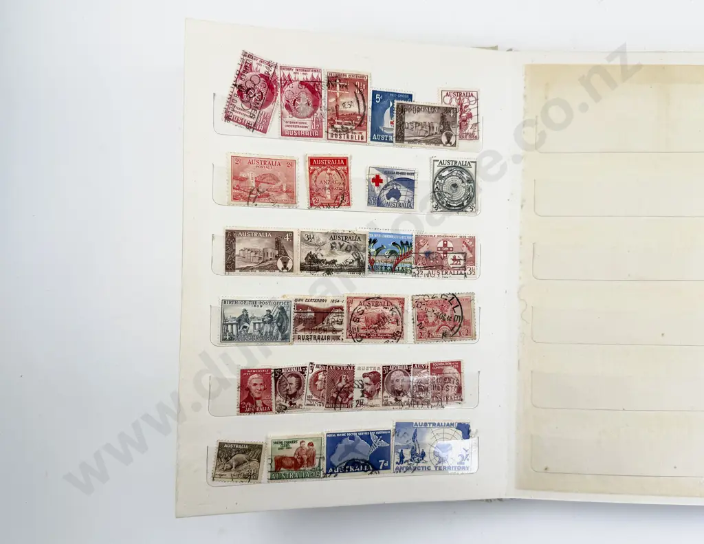 Australia Stock Book Album mainly Singles with Some Early Image 1++