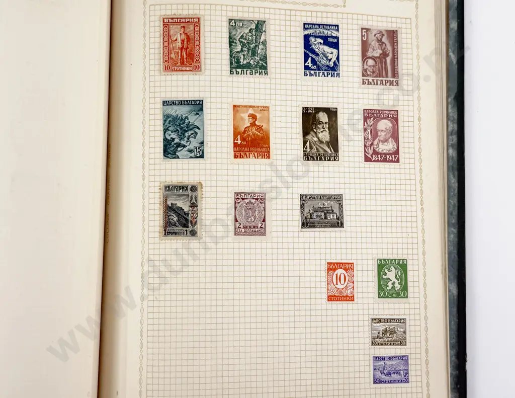Three World Vintage Stamp Albums Image 1++
