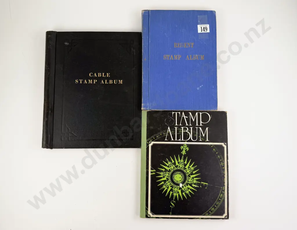 Three Vintage World Stamp Albums with NZ and Australia Stamps Image 1++