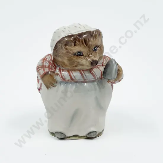 Beswick Beatrix Potter's Mrs Tiggy-Winkle - Gold Back Stamp C1955 - 1975