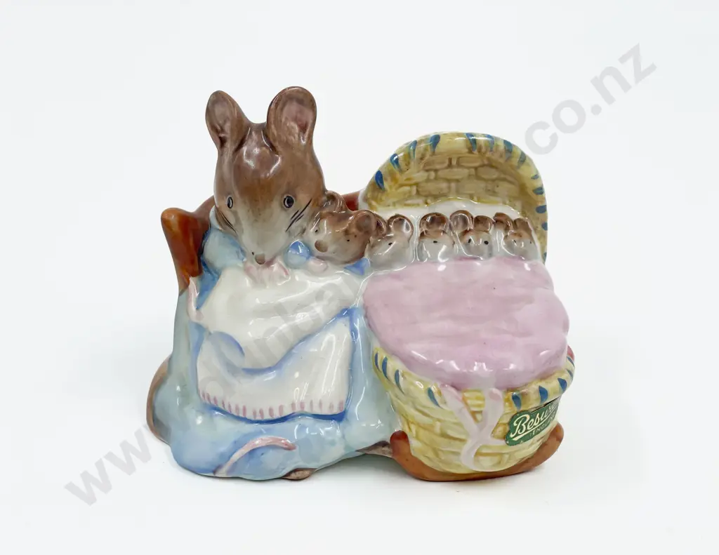 Beswick Beatrix Potter's Hunca Munca - Gold Back Stamp C1955 - 1975 with label Image 1++