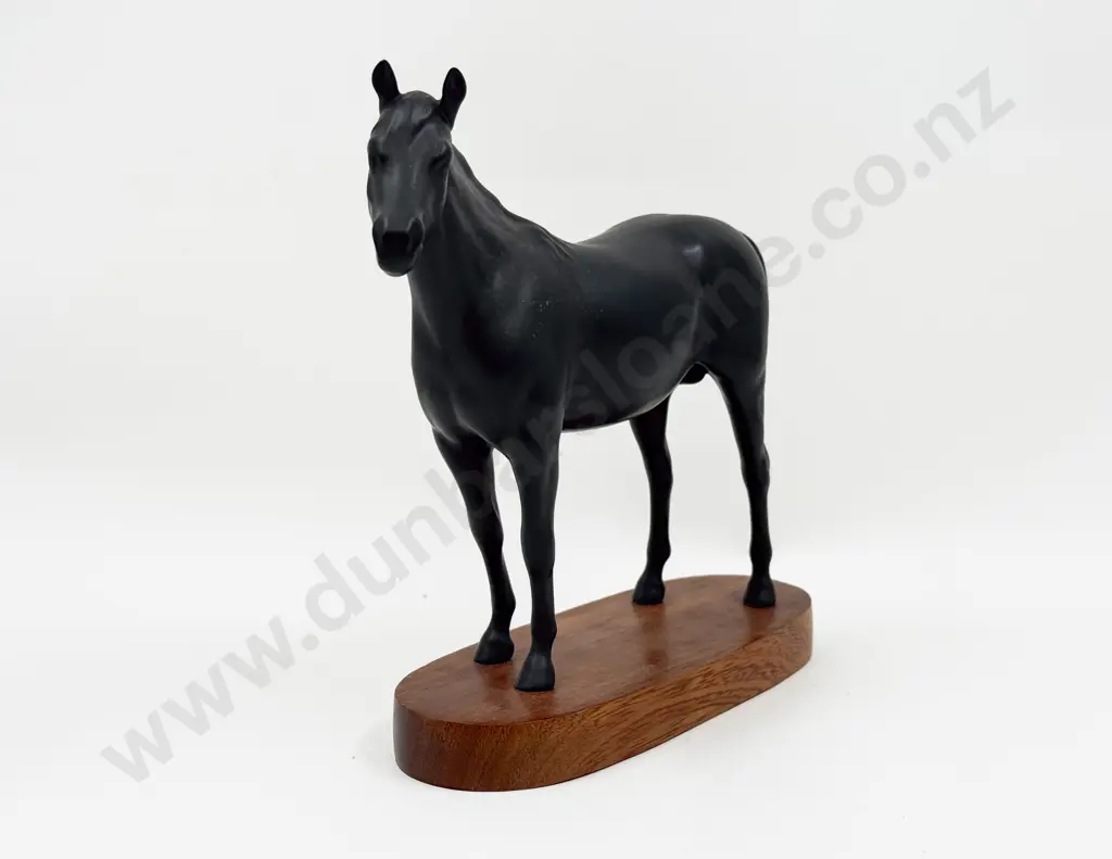 Royal Doulton Ceramic Horse Figurine on Stand Image 1++
