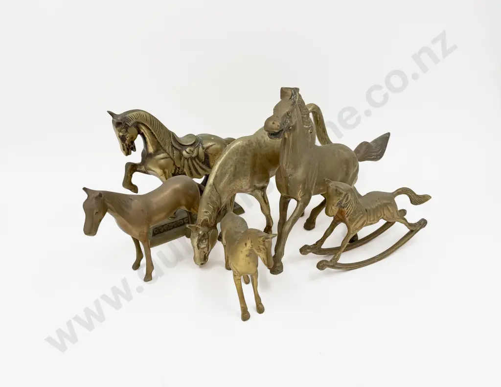 Quantity of Bronze Horse Figurines Image 1++