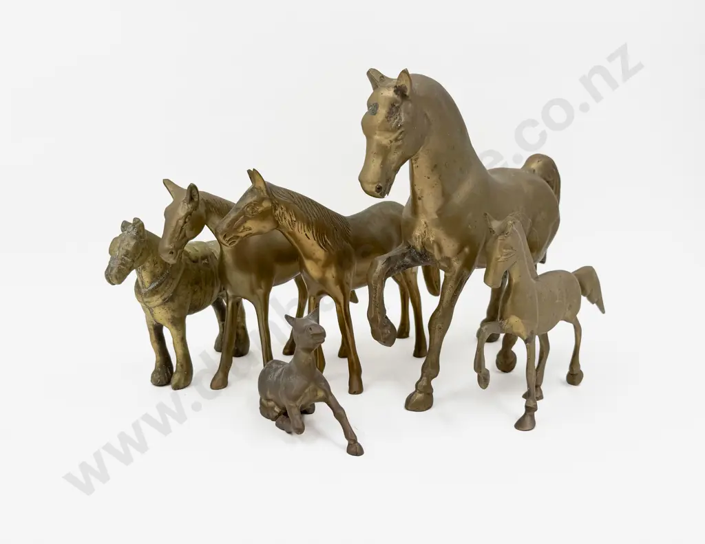 Quantity of Bronze Horse Figurines Image 1++
