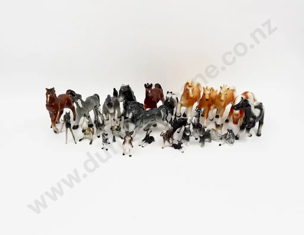 Box Quantity of Assorted Ceramic Horse Figurines Image 1++
