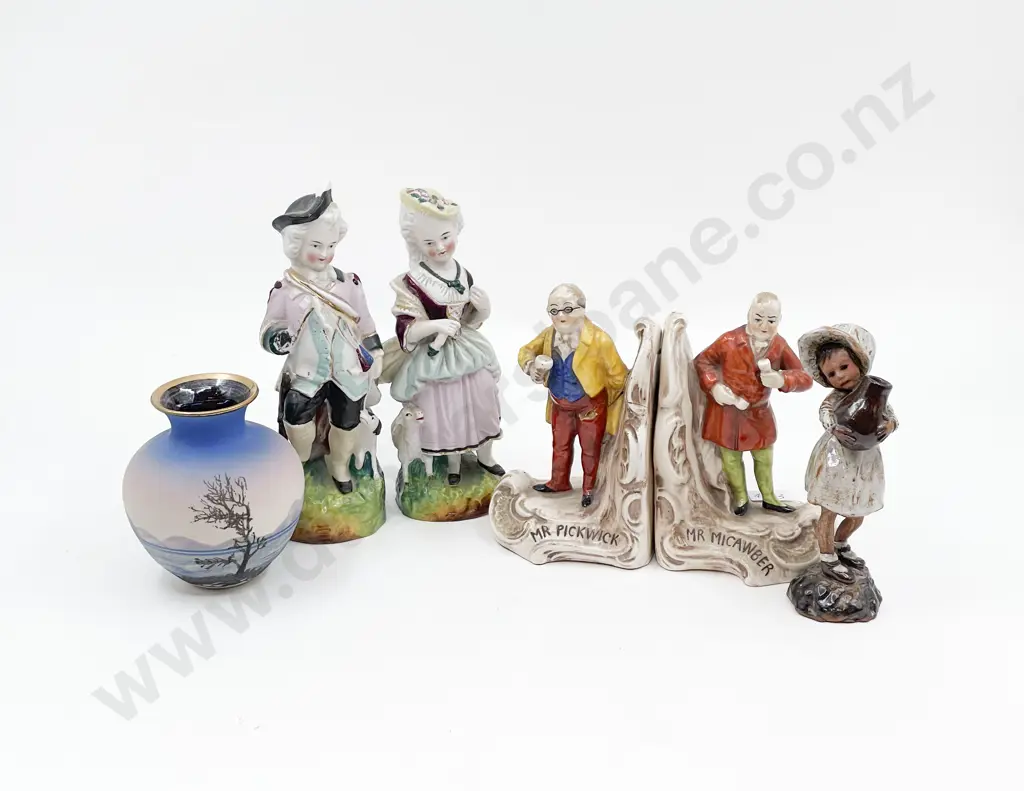 Australian Pottery Vase with Five Ceramic Figurines Image 1++