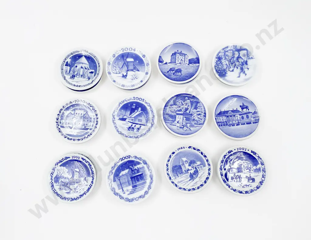 Quantity of Assorted Small Royal Copenhagen Commemorative Dishes Image 1++