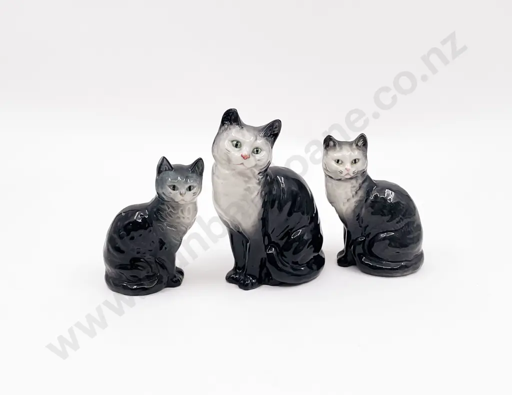 Two Beswick Cats & Other Image 1++
