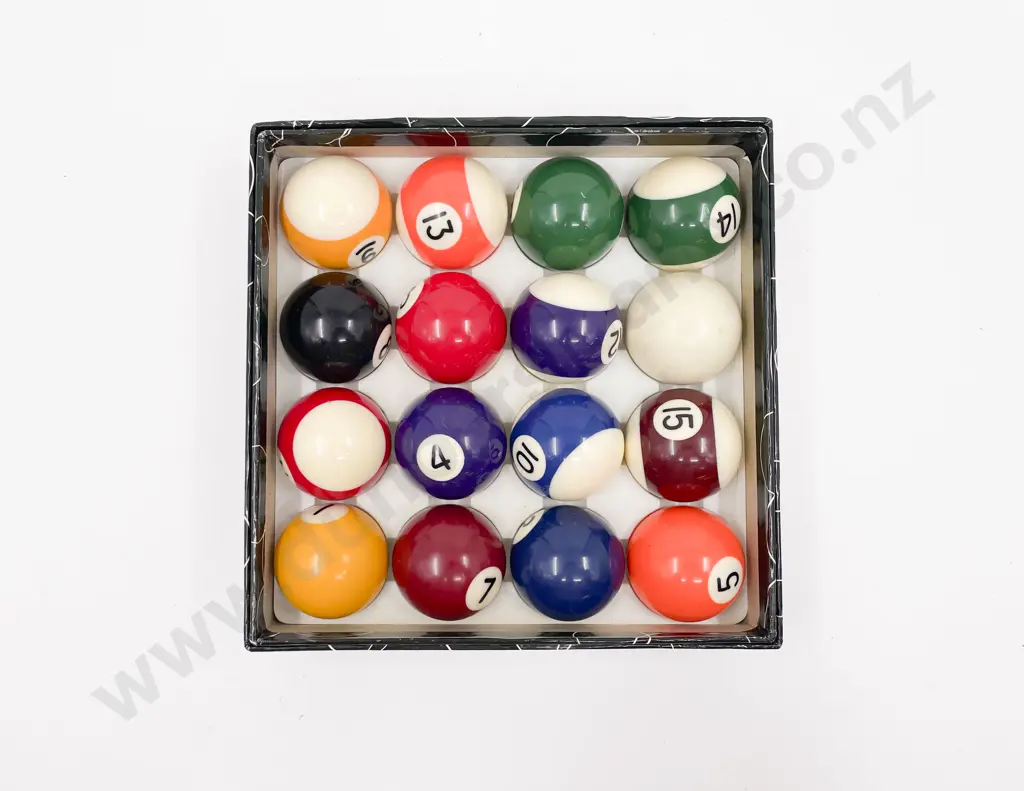 Seven/Eight Size Pool Ball Set Image 1++