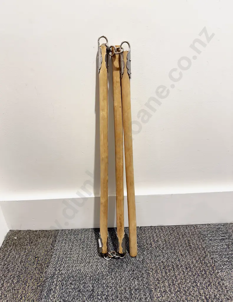Set of Wooden Nunchucks Image 1++