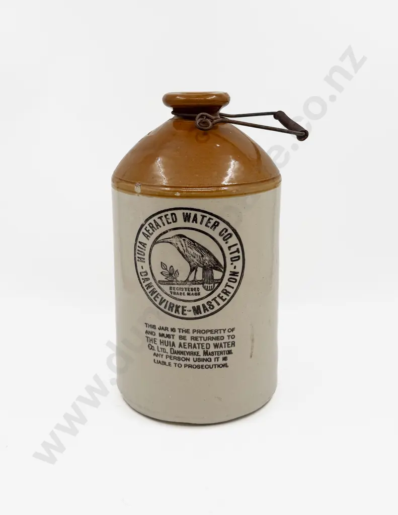 Huia Aerated Water Co Crock Image 1++