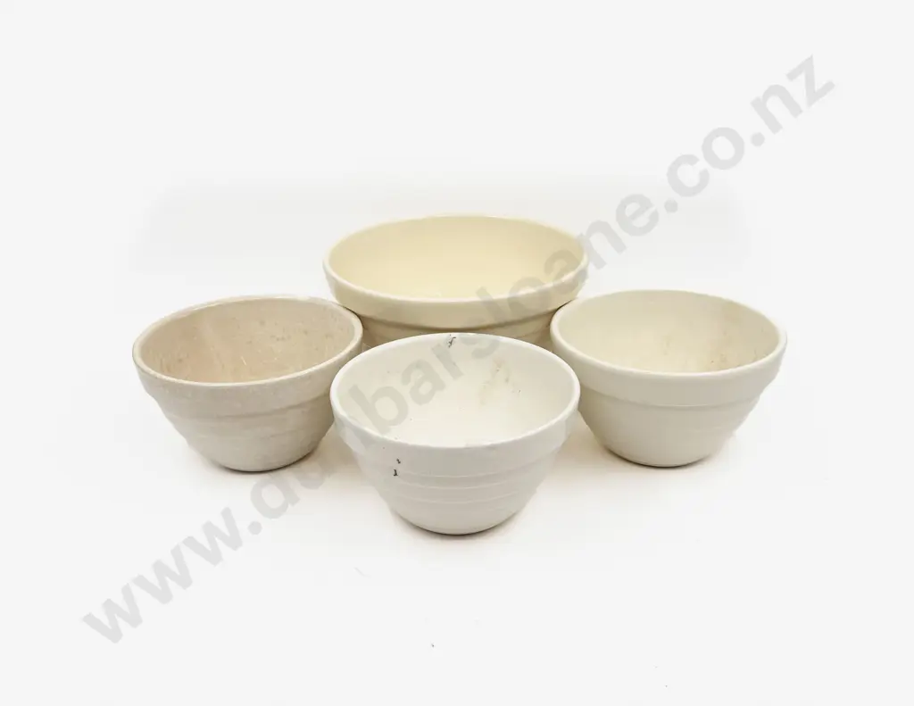 Crown Lynn Mixing Bowl & Three Smaller Mixing Bowls Image 1++