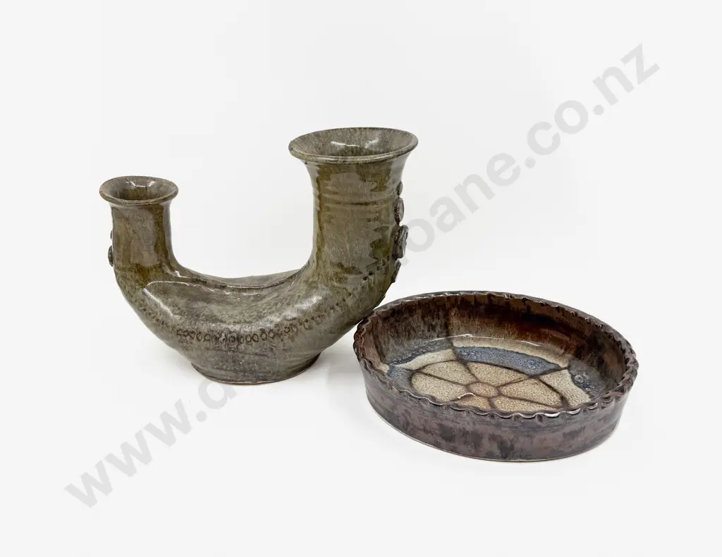NZ Pottery Double-Necked Vase & Yvonne Pridmore Oven Dish Image 1++